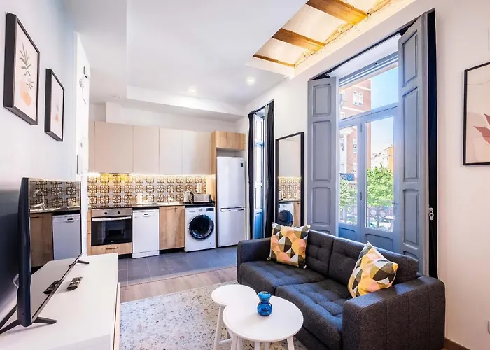 Classy With Unique Design * Valencia