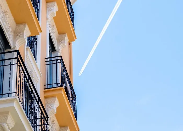 Classy With Unique Design Lejlighed *