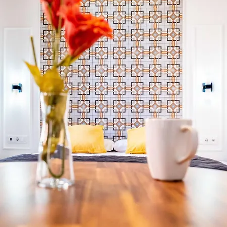 Classy With Unique Design Apartman Valencia
